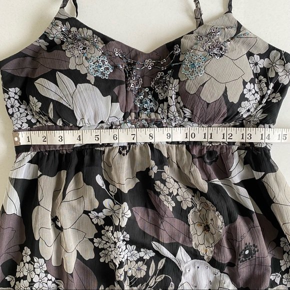 Floral Strappy Maxi Dress Womens size Small V-neck Tie back Beaded Sequins - Picture 13 of 14